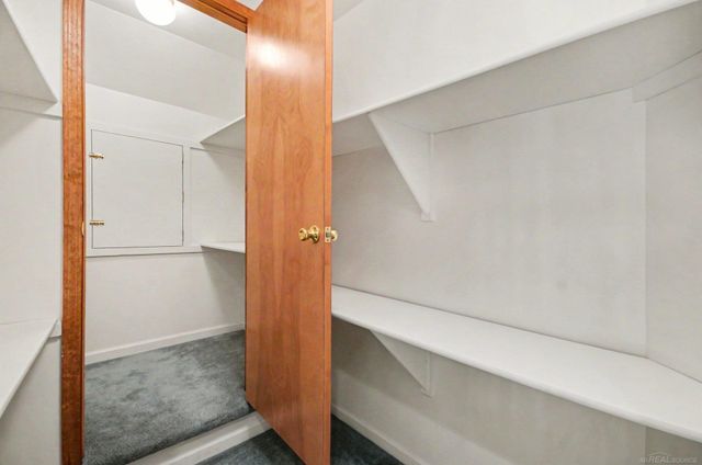 11684 Majestic Court, Shelby Twp, MI 48315