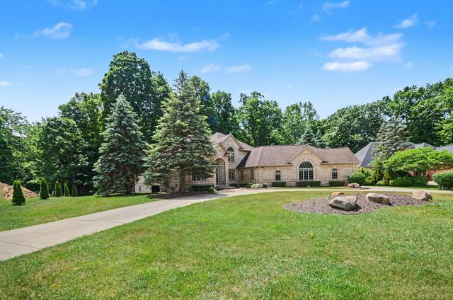 11684 Majestic Court, Shelby Twp, MI 48315