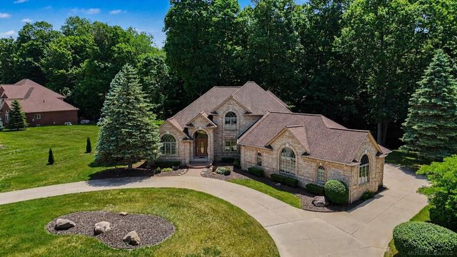 11684 Majestic Court, Shelby Twp, MI 48315