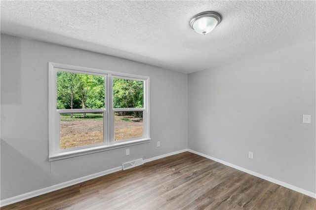 1551 NW 450th Road, Kingsville, MO 64061