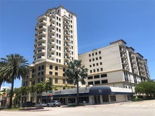 1805 Ponce De Leon Blvd 823, Coral Gables, FL 33134