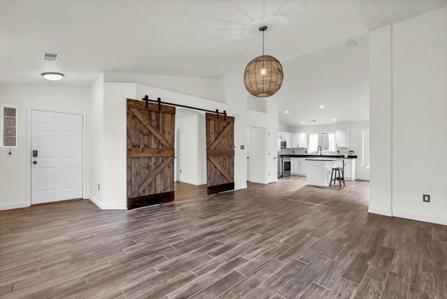 537 Soothing Meadows Drive NE, Rio Rancho, NM 87144