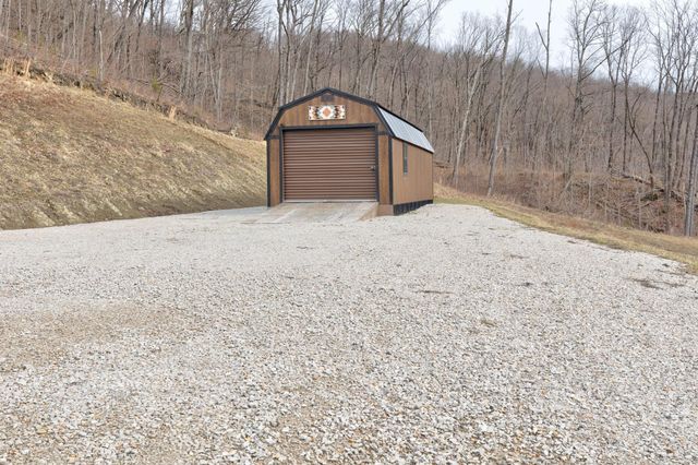 4680 HWY 213, Jeffersonville, KY 40337