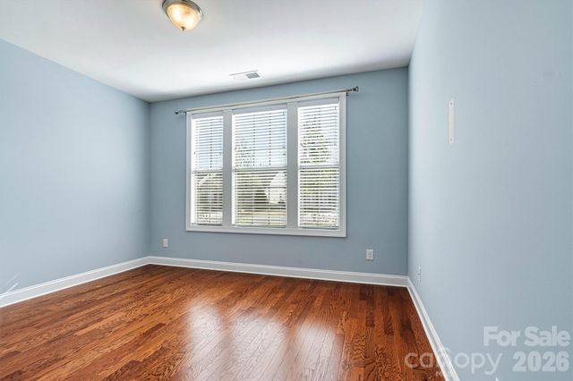 6313 Good News Drive, Charlotte, NC 28215