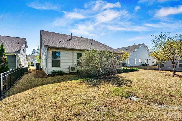 6313 Good News Drive, Charlotte, NC 28215