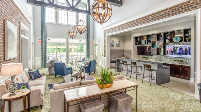 6313 Good News Drive, Charlotte, NC 28215