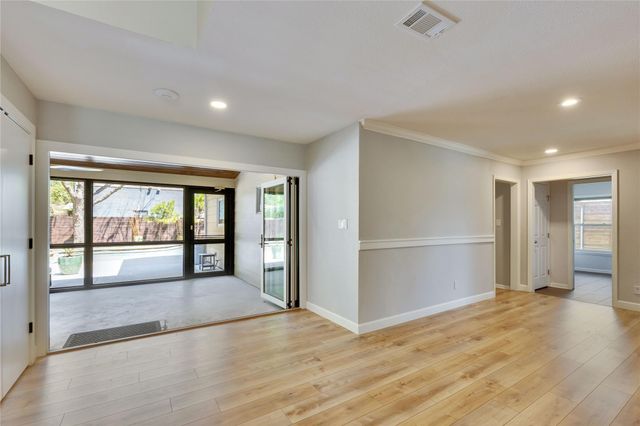 1200 Choquette DR, Austin, TX 78757