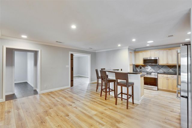 1200 Choquette DR, Austin, TX 78757