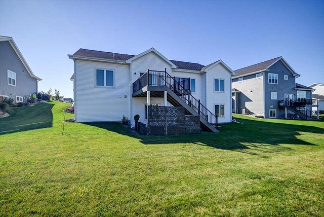 6612 Vista Valley, Windsor, WI 53598