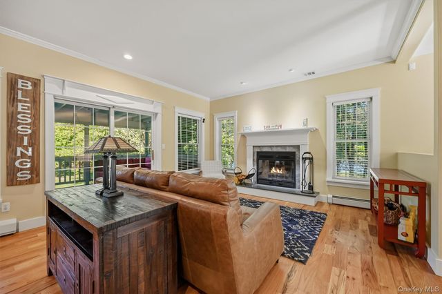9 Short Road, New Windsor, NY 12553