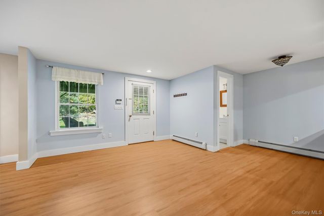 9 Short Road, New Windsor, NY 12553