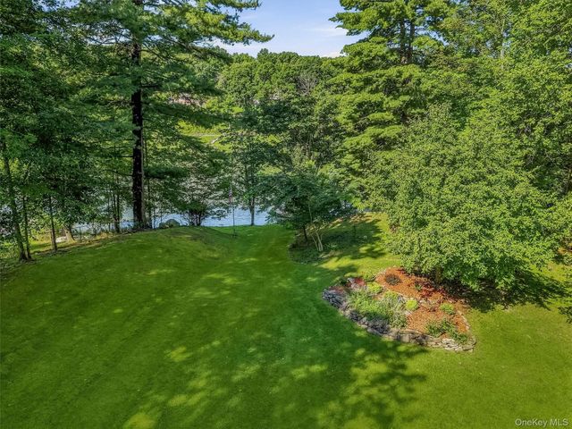 9 Short Road, New Windsor, NY 12553