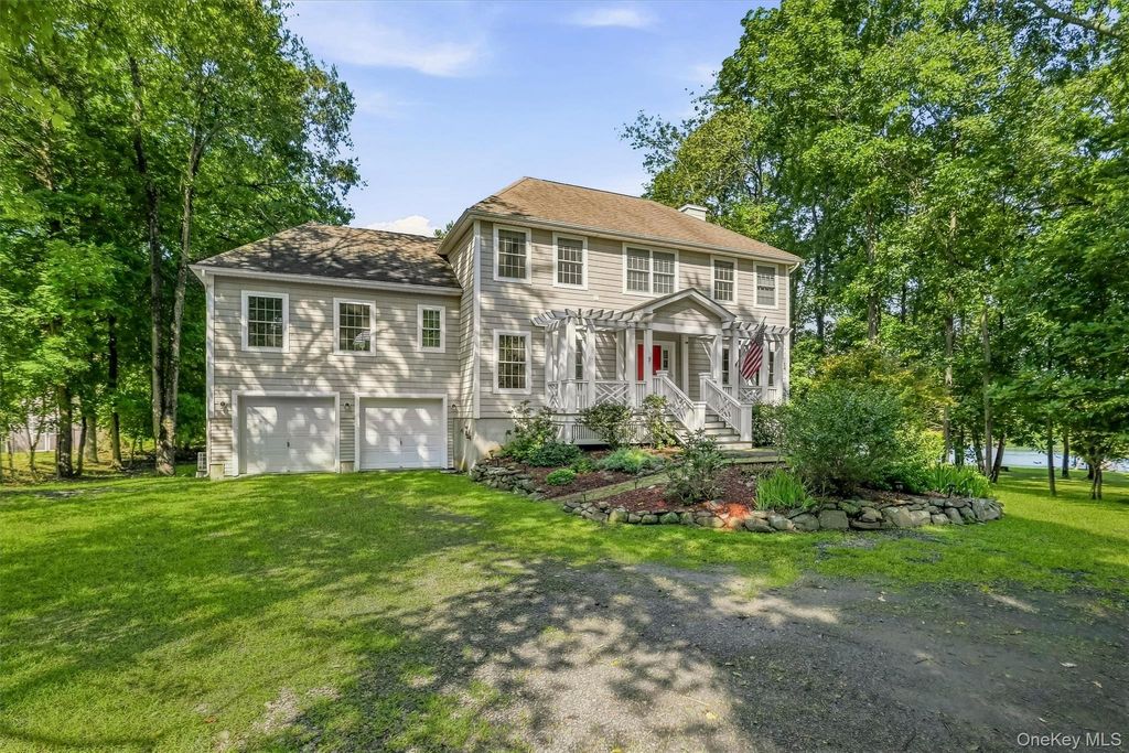 9 Short Road, New Windsor, NY 12553 — photo 2
