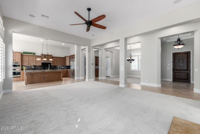 4261 S IOWA Street, Chandler, AZ 85248