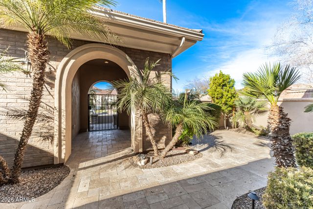 4261 S IOWA Street, Chandler, AZ 85248