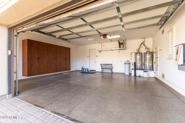 4261 S IOWA Street, Chandler, AZ 85248