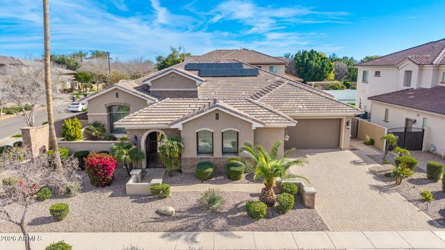 4261 S IOWA Street, Chandler, AZ 85248