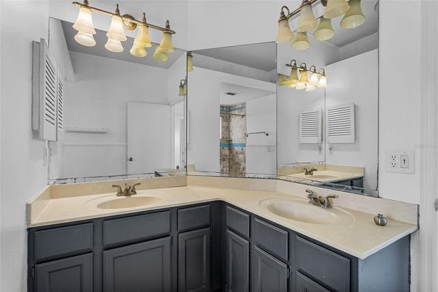 5673 PARKVIEW LAKE DRIVE, Orlando, FL 32821