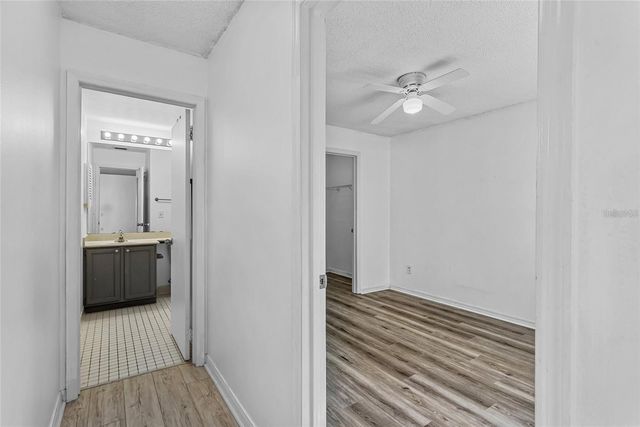 5673 PARKVIEW LAKE DRIVE, Orlando, FL 32821
