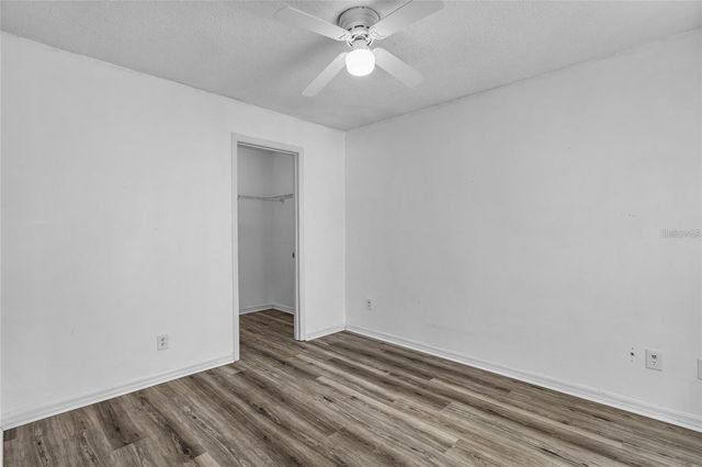 5673 PARKVIEW LAKE DRIVE, Orlando, FL 32821