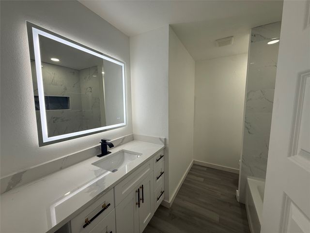 507 Parker Drive, Euless, TX 76039