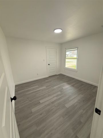 507 Parker Drive, Euless, TX 76039