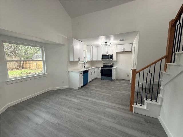 507 Parker Drive, Euless, TX 76039