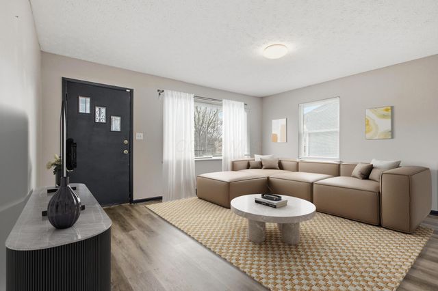 1713 Kelton Avenue, Columbus, OH 43207