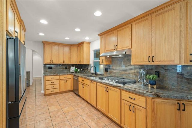 8103 Crestview Court, Gilroy, CA 95020