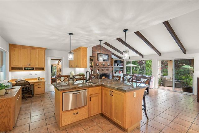 8103 Crestview Court, Gilroy, CA 95020