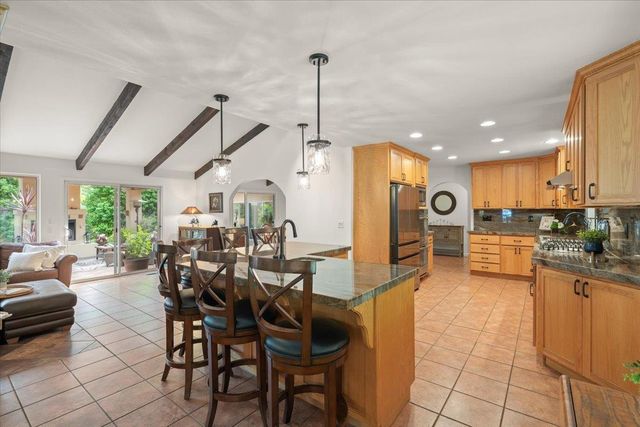8103 Crestview Court, Gilroy, CA 95020