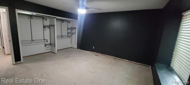 20120 Salisbury Street, Saint Clair Shores, MI 48080