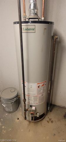 20120 Salisbury Street, Saint Clair Shores, MI 48080