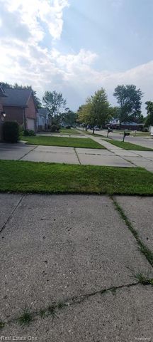 20120 Salisbury Street, Saint Clair Shores, MI 48080