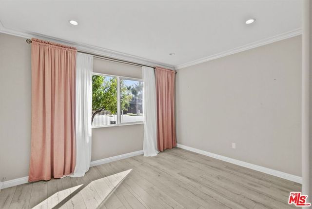 6717 Cedros Avenue, Van Nuys, CA 91405