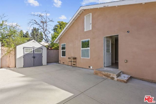 6717 Cedros Avenue, Van Nuys, CA 91405