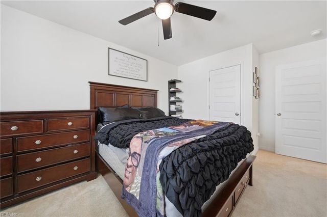 176 Norfleet LN, Suffolk, VA 23434