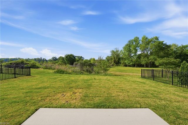 176 Norfleet LN, Suffolk, VA 23434