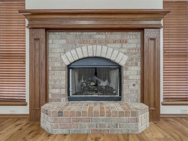 10604 NW 37th Street, Yukon, OK 73099