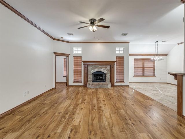 10604 NW 37th Street, Yukon, OK 73099