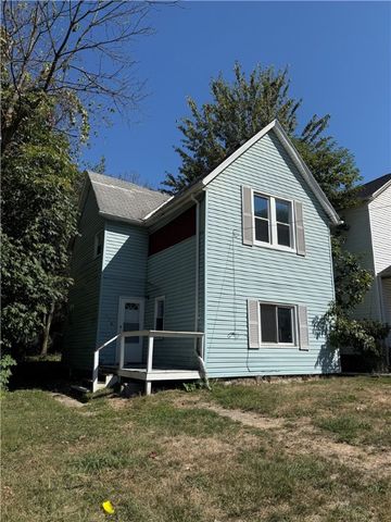 517 Electric St, New Castle, PA 16101