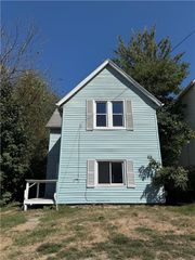 517 Electric St, New Castle, PA 16101