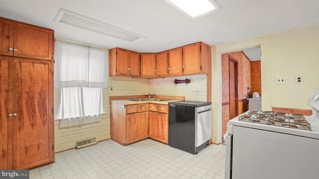 774 DIVIDING CREEK RD, Arnold, MD 21012