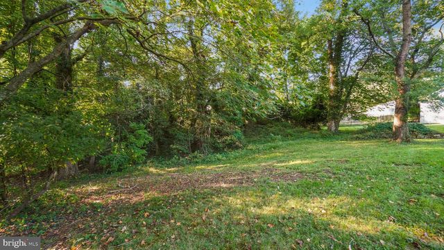 774 DIVIDING CREEK RD, Arnold, MD 21012