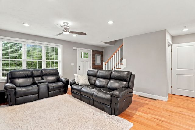 401 West St C, East Bridgewater, MA 02333