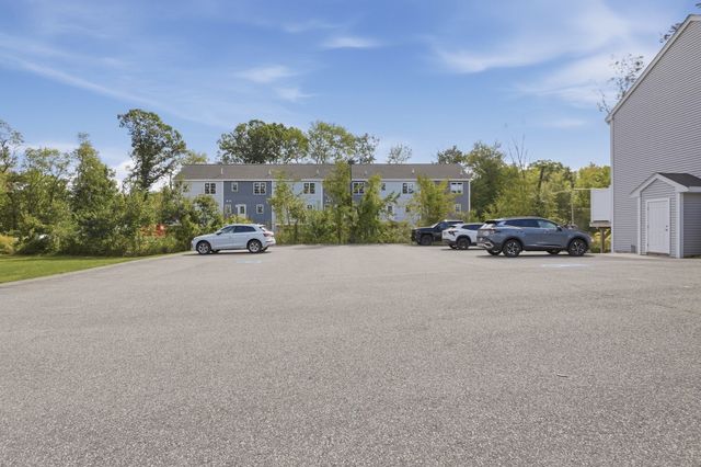 401 West St C, East Bridgewater, MA 02333