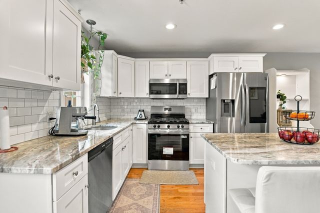 401 West St C, East Bridgewater, MA 02333