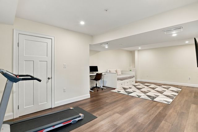 401 West St C, East Bridgewater, MA 02333