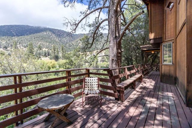16101 Edgewood, Pine Mountain Club, CA 93222