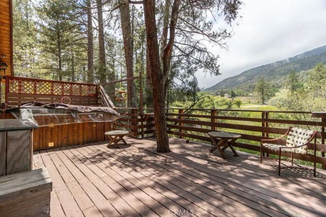 16101 Edgewood, Pine Mountain Club, CA 93222